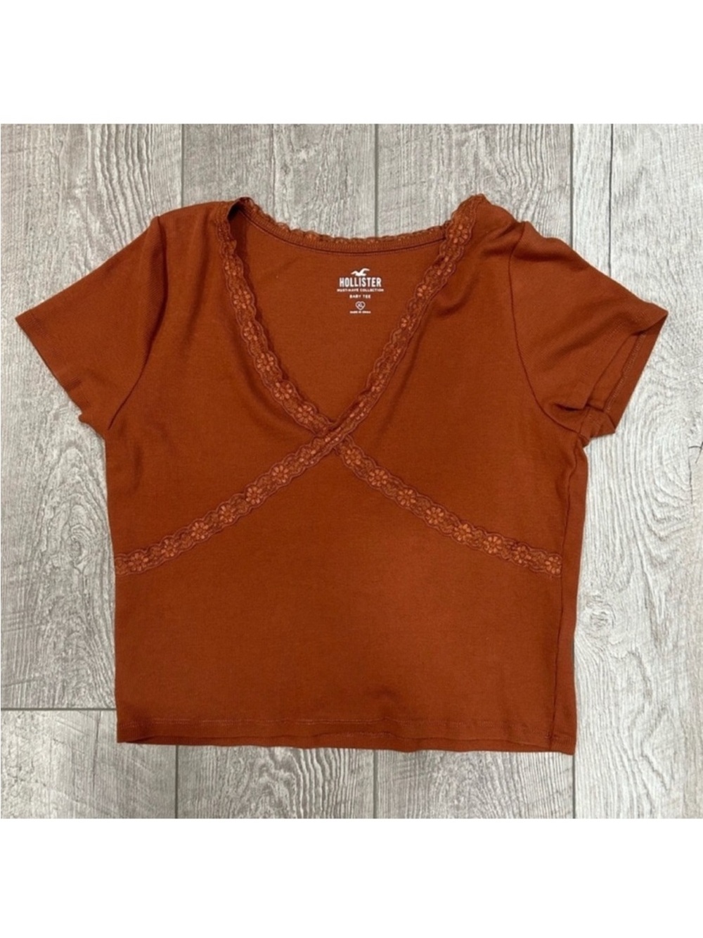 Hollister Rust Lace-Trim V-Neck Tee